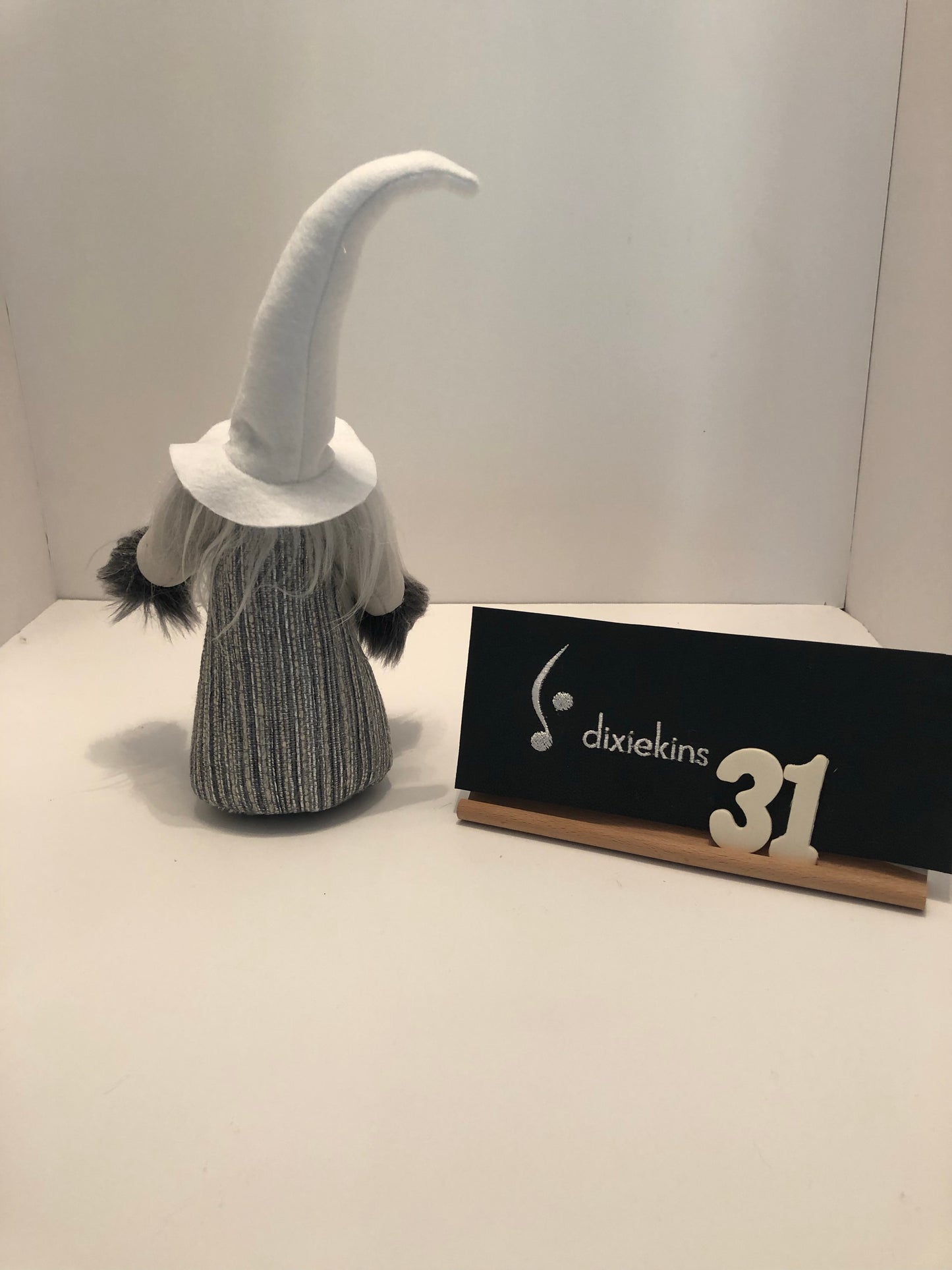 31. Decorative Gnome - Medium