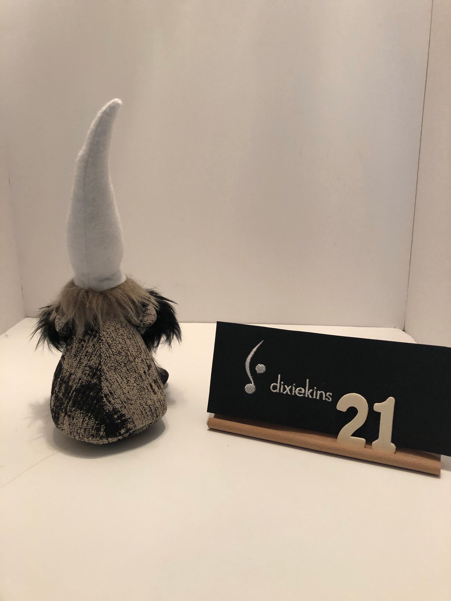 21. Decorative Gnome - Medium